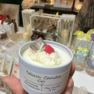 Chocolate & Strawberries Soy Candle - White